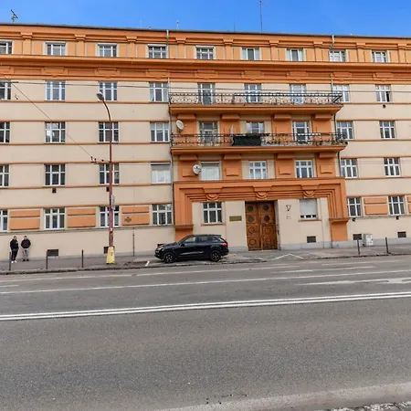 Ah Legionarska דירה