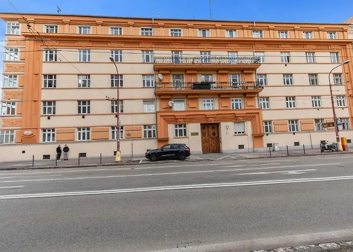 Ah Legionarska Apartment